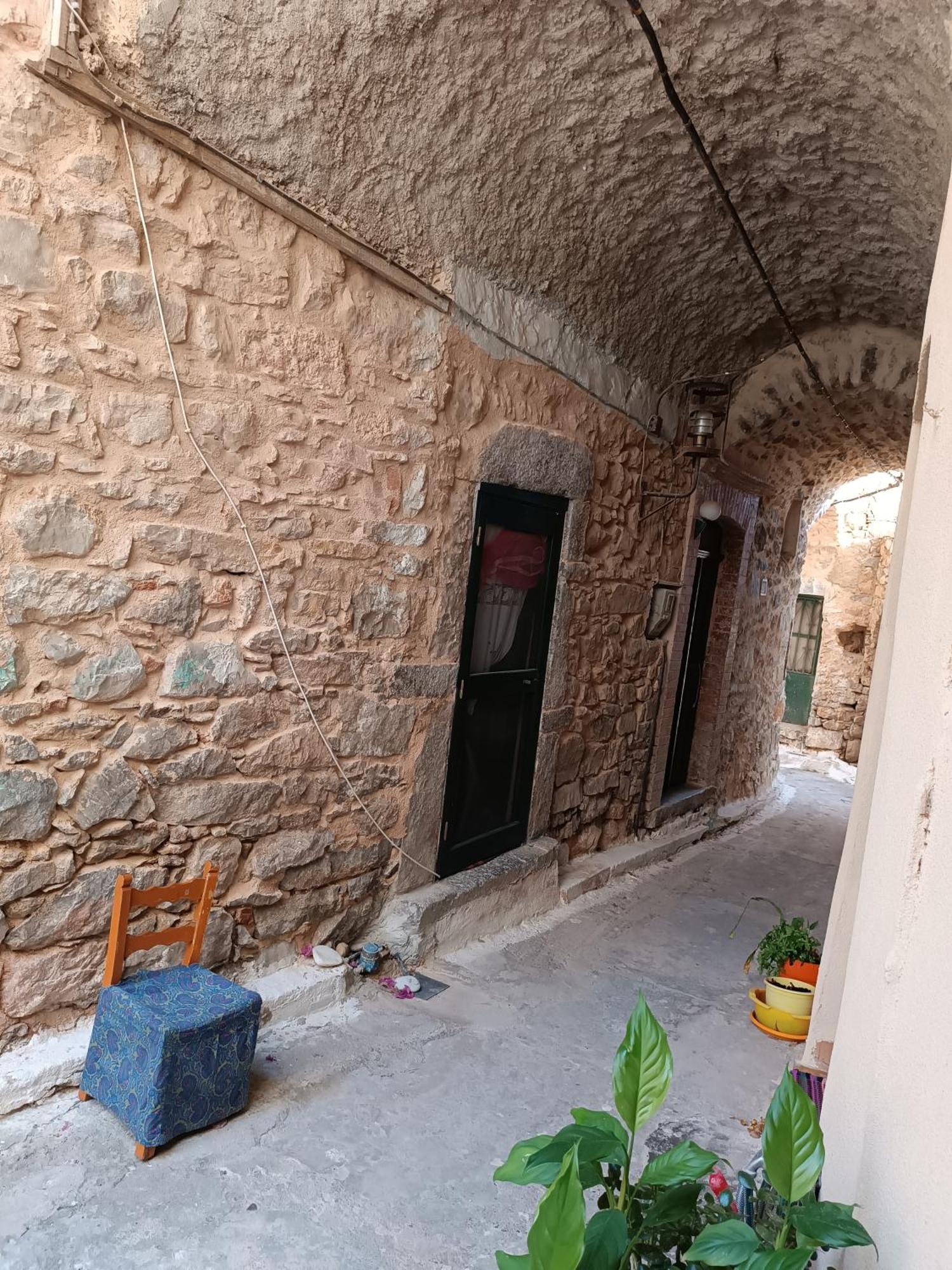 Apartment Vlychos Olympi