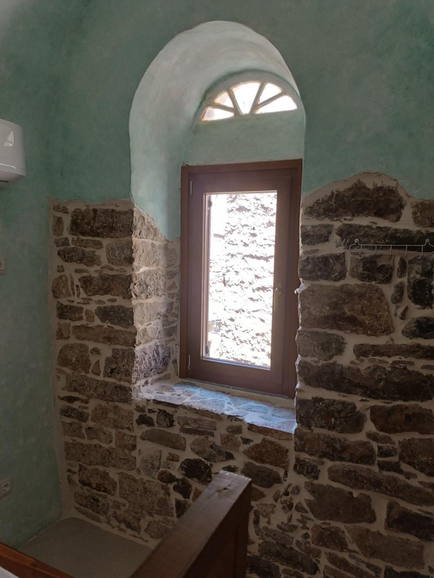 Apartment Vlychos Olympi