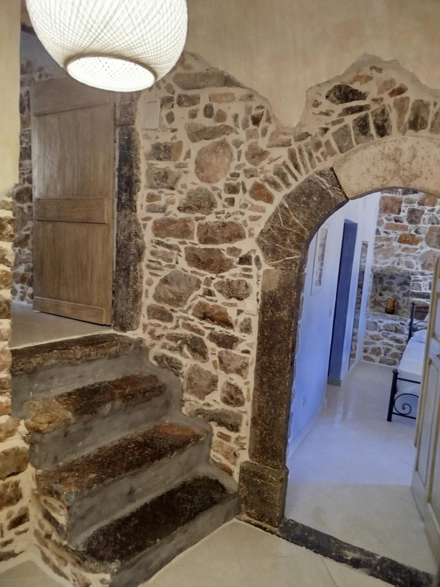 Vlychos Apartment *